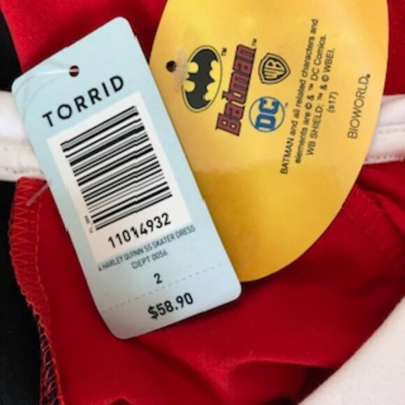 NWT Torrid Batman Dress 2X Red Black DC Comics Harley Quinn Decor. Halloween! - Picture 4 of 7